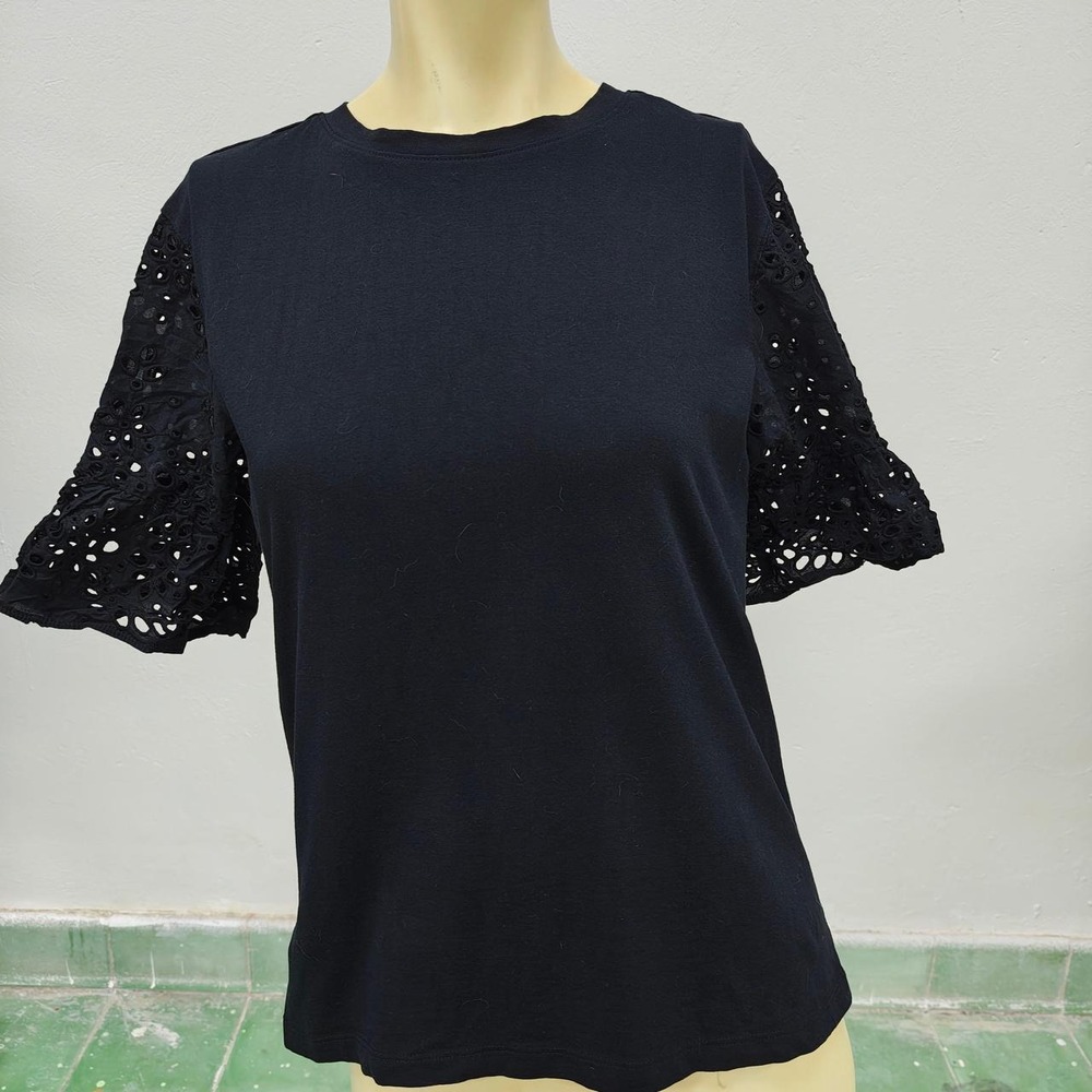 Banana Republic Black Eyelet Lace Sleeve Top Crew Neck Tee Gothic Chic Small